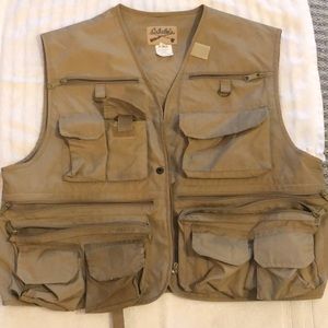 Cabela hunting/fishing vest